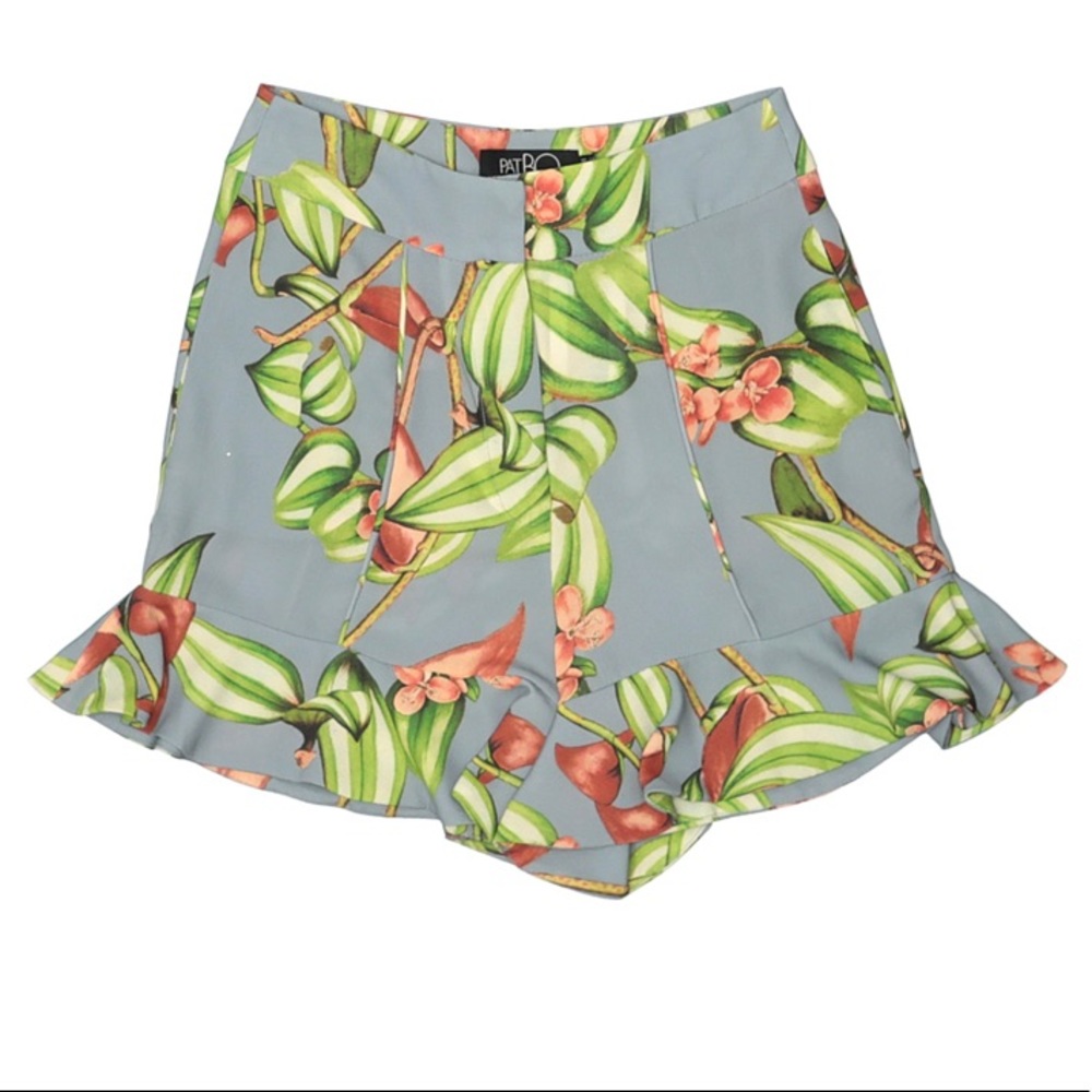PatBO Floral Ruffle Hem Shorts